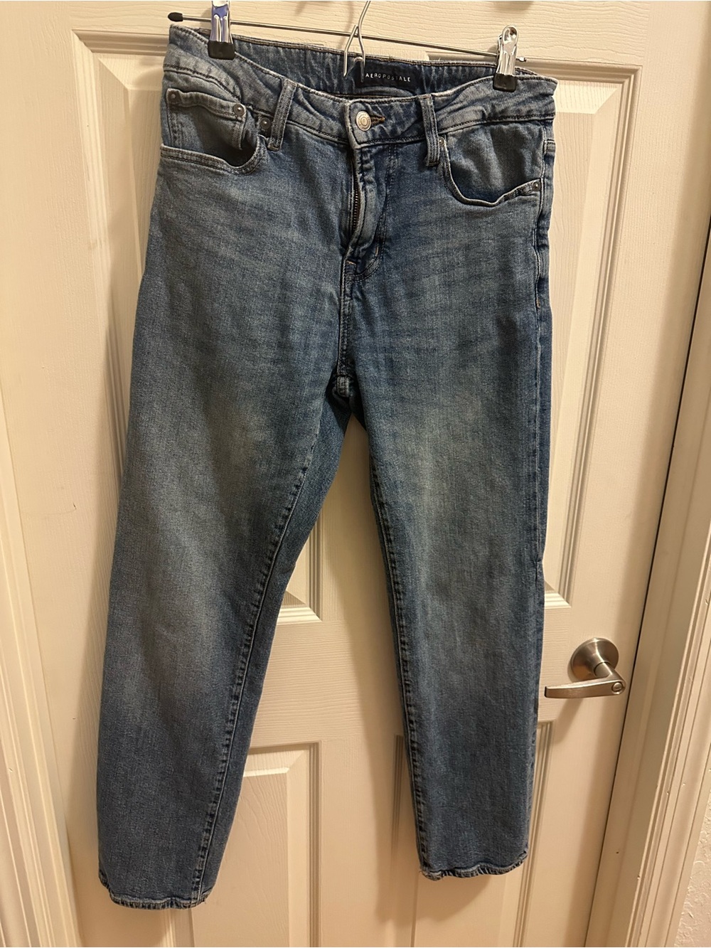 Aeropostale Women's Straight Leg Jeans in Medium Blue Wash